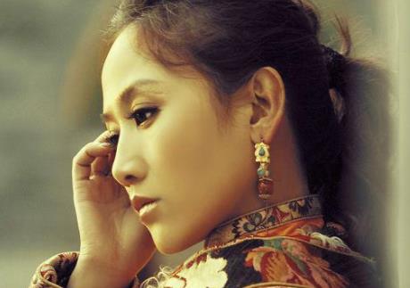 十大最美藏族女明星排行 韓紅央金卓瑪慈善家音樂(lè)人