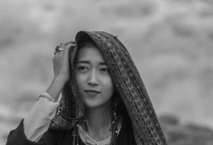 十大最美藏族女明星排行 韓紅央金卓瑪慈善家音樂(lè)人
