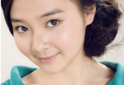 五大女童星長大變性感的華麗轉(zhuǎn)變 楊紫漂亮可愛