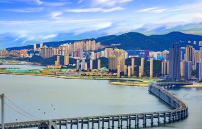 夏日出游國內(nèi)浪漫海濱城市 青島”這個名稱原指小青島(也叫琴島)