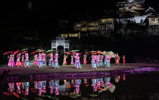 國(guó)內(nèi)適合4月份出游的十大景點(diǎn)排行 黑龍江五大連池是國(guó)家AAAAA級(jí)旅游景區(qū)