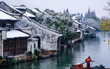 五一十大景點 上海迪士尼樂園是中國內(nèi)地首座迪士尼主題樂園