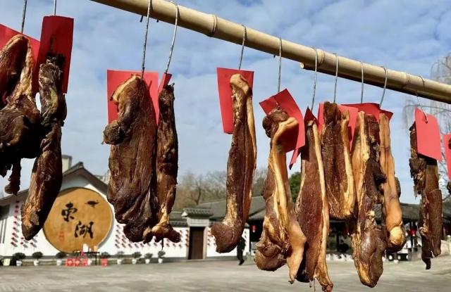 話題突破22.1萬次,紹興搶占數(shù)字文旅新賽道 話題突破22.1萬次,紹興搶占數(shù)字文旅新賽道
