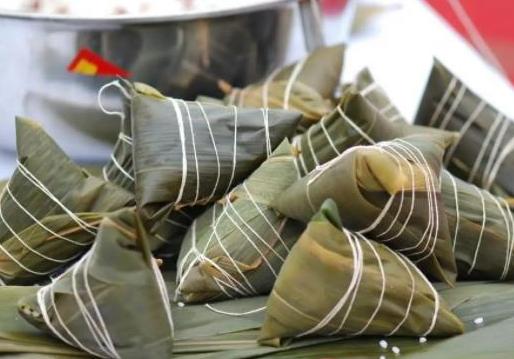 高壓鍋煮粽子用大火還是小火?電高壓鍋煮粽子應該調到什么功能上 高壓鍋煮粽子用大火還是小火?電高壓鍋煮粽子應該調到什么功能上