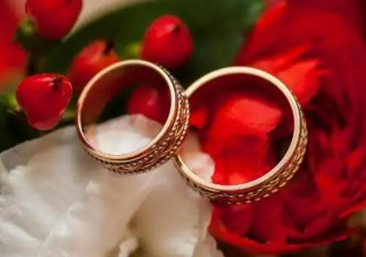 結婚被子有講究嗎?結婚被子被罩什么時間套上 結婚被子有講究嗎?結婚被子被罩什么時間套上