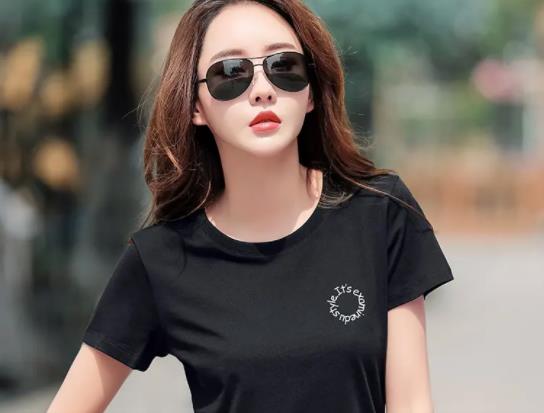 網(wǎng)上買的衣服要不要先洗一下?剛買的外套要不要洗了再穿 網(wǎng)上買的衣服要不要先洗一下?剛買的外套要不要洗了再穿