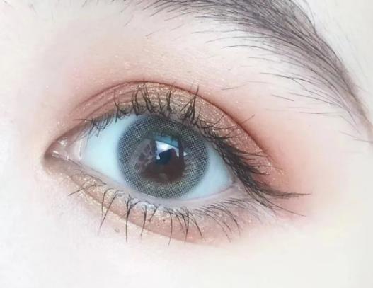 割雙眼皮后多久恢復自然?雙眼皮疤痕多久消失 割雙眼皮后多久恢復自然?雙眼皮疤痕多久消失
