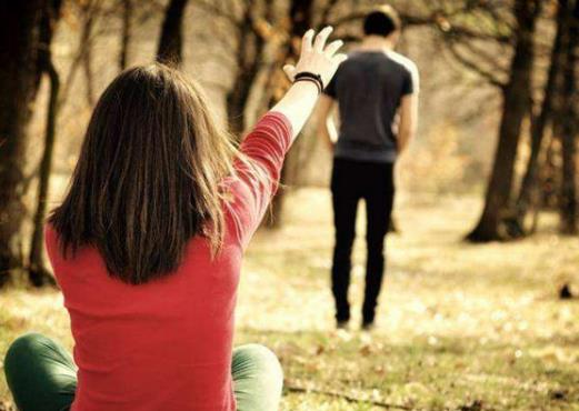如何讓前任主動求復(fù)合?前任把你甩了又找你復(fù)合我該說啥 如何讓前任主動求復(fù)合?前任把你甩了又找你復(fù)合我該說啥