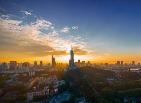 2023年南京幾月開始暖和?2023年南京的三月份還冷嗎 2023年南京幾月開始暖和?2023年南京的三月份還冷嗎