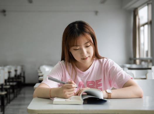 單招被錄取后要回高中繼續上學嗎?單招離校有規定嗎 單招被錄取后要回高中繼續上學嗎?單招離校有規定嗎