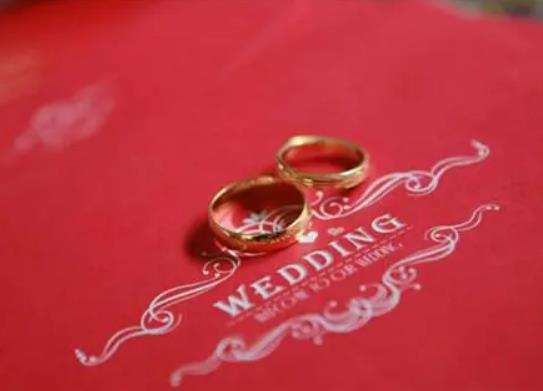 訂婚后兩三年結婚可以嗎?訂婚完要改口叫爸媽嗎 訂婚后兩三年結婚可以嗎?訂婚完要改口叫爸媽嗎