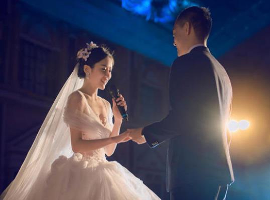 女方給新郎多少改口費?結婚有必要給改口費嗎 女方給新郎多少改口費?結婚有必要給改口費嗎