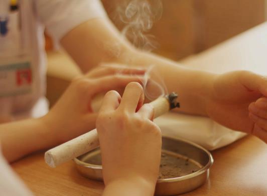 艾灸銅盒怎么熄滅?艾灸盒什么材質(zhì)的好 艾灸銅盒怎么熄滅?艾灸盒什么材質(zhì)的好