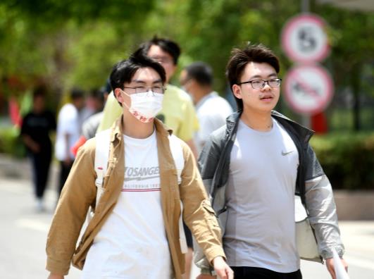 如何以社會(huì)考生身份參加高考?為什么各省份高考卷不一樣 如何以社會(huì)考生身份參加高考?為什么各省份高考卷不一樣