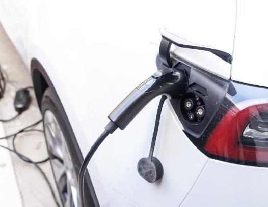 公牛新能源隨車充充滿電要多久時間?公牛新能源汽車充電槍評測 公牛新能源隨車充充滿電要多久時間?公牛新能源汽車充電槍評測