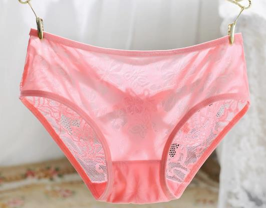 3條內(nèi)褲輪流穿會(huì)怎么樣?女人正常一天的內(nèi)褲顏色是什么樣 3條內(nèi)褲輪流穿會(huì)怎么樣?女人正常一天的內(nèi)褲顏色是什么樣