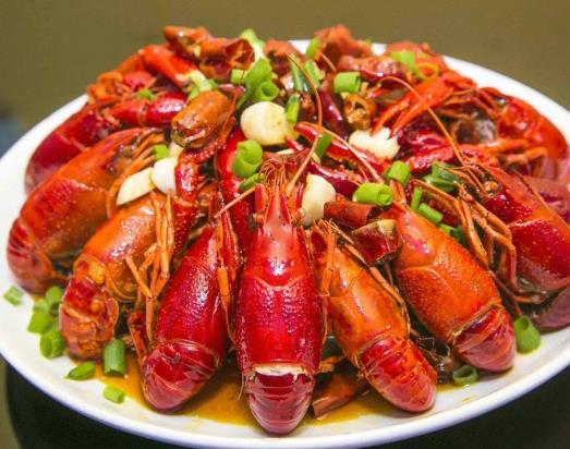 吃小龍蝦要蘸醬油嗎?吃小龍蝦戴什么手套最好 吃小龍蝦要蘸醬油嗎?吃小龍蝦戴什么手套最好