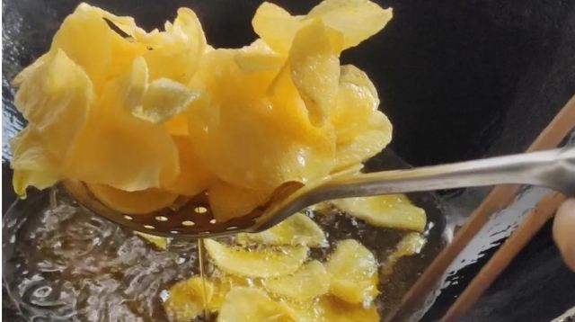 薯片怎么做 薯片怎么做才會脆 薯片怎么做 薯片怎么做才會脆