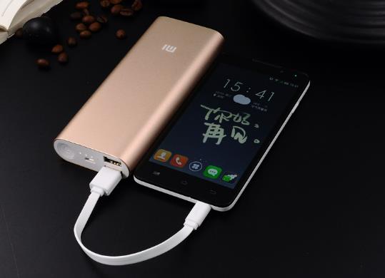 坐飛機(jī)充電寶過安檢需要拿出來嗎?坐飛機(jī)可以帶2個(gè)10000毫安充電寶嗎 坐飛機(jī)充電寶過安檢需要拿出來嗎?坐飛機(jī)可以帶2個(gè)10000毫安充電寶嗎