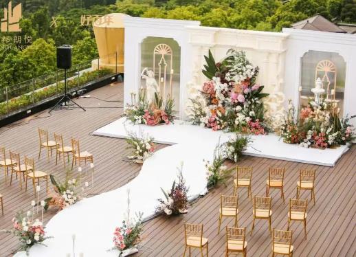 異地一千多里結(jié)婚接親車隊怎么弄?嫁異地在娘家辦婚禮流程 異地一千多里結(jié)婚接親車隊怎么弄?嫁異地在娘家辦婚禮流程