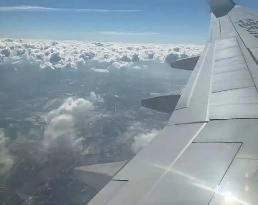 坐飛機液體是一共不能超出100毫升嗎?坐飛機液體一定要放在透明塑料袋嗎 坐飛機液體是一共不能超出100毫升嗎?坐飛機液體一定要放在透明塑料袋嗎