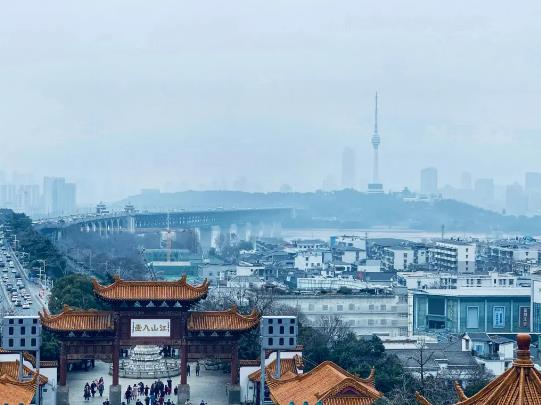 武漢7月份穿什么合適?8月武漢是不是看荷花的季節 武漢7月份穿什么合適?8月武漢是不是看荷花的季節