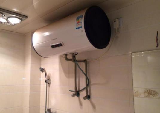 電熱水器耗電量一天多少度?冬天熱水器調(diào)多少度比較省電 電熱水器耗電量一天多少度?冬天熱水器調(diào)多少度比較省電