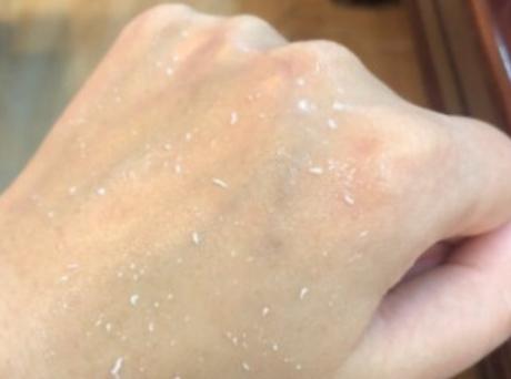 為什么用磨砂膏需要區(qū)分體質(zhì) 油性皮膚如何使用磨砂膏 為什么用磨砂膏需要區(qū)分體質(zhì) 油性皮膚如何使用磨砂膏