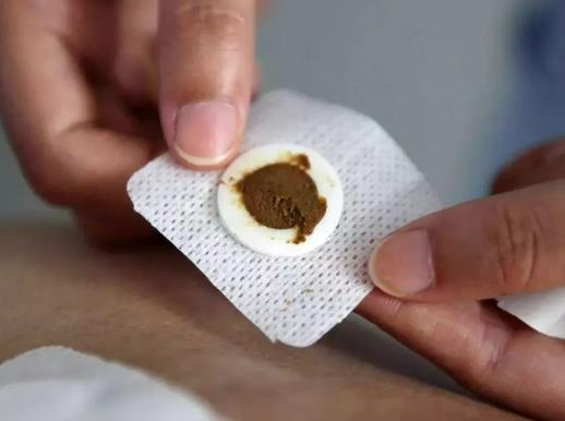 貼三伏貼為什么不能吃辣?三伏貼待在空調(diào)房里有影響嗎 貼三伏貼為什么不能吃辣?三伏貼待在空調(diào)房里有影響嗎