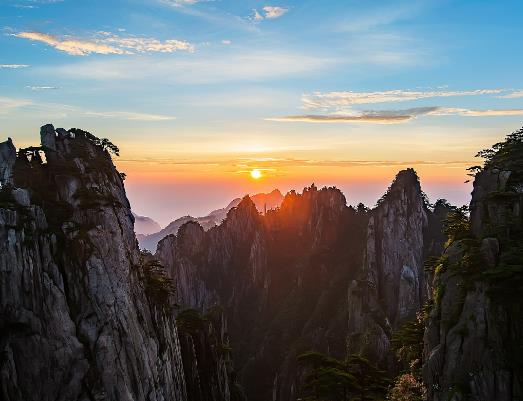 去黃山看日出可以夜爬嗎?2023年9月份去黃山曬不曬 去黃山看日出可以夜爬嗎?2023年9月份去黃山曬不曬
