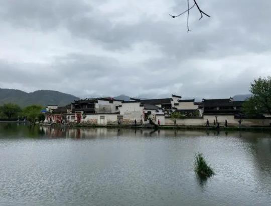 9月份去安徽都要準備些什么?安徽到什么事時候天氣開始不熱 9月份去安徽都要準備些什么?安徽到什么事時候天氣開始不熱