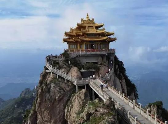 12月還能不能去老君山?12月去老君山穿什么衣服合適 12月還能不能去老君山?12月去老君山穿什么衣服合適