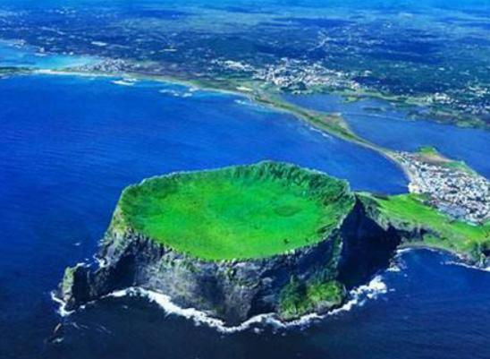 世界十大婚禮城市排名,青島風(fēng)光秀麗、普羅旺斯?jié)M足你的浪漫夢想 世界十大婚禮城市排名,青島風(fēng)光秀麗、普羅旺斯?jié)M足你的浪漫夢想