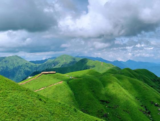 武功山幾月份去草最綠?武功山搭建帳篷注意事項 武功山幾月份去草最綠?武功山搭建帳篷注意事項