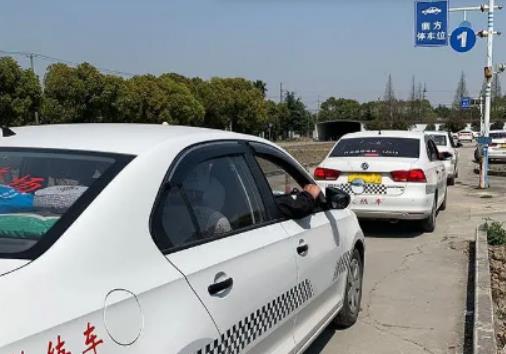 科三安全員小聲提醒會不會被發現?科三沒過騙教練過了會發現嗎 科三安全員小聲提醒會不會被發現?科三沒過騙教練過了會發現嗎