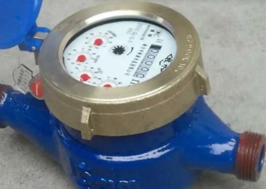 水表走一個字是一噸水嗎?水表5位數都是黑色怎么看噸數 水表走一個字是一噸水嗎?水表5位數都是黑色怎么看噸數