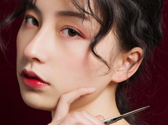 適合新手用的防水眼線筆,ZEESEA滋色眼線膠筆、unnyclub眼線膠筆很不錯 適合新手用的防水眼線筆,ZEESEA滋色眼線膠筆、unnyclub眼線膠筆很不錯