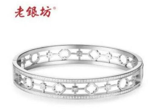 中國(guó)十大銀飾品牌排名,老鳳祥有百年歷史、老銀鋪古典又不失時(shí)尚 中國(guó)十大銀飾品牌排名,老鳳祥有百年歷史、老銀鋪古典又不失時(shí)尚