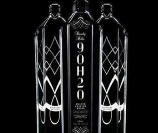 世界十大最貴的飲用水排名,科納鹽鹵水、ExousiaGold都是家里有礦的人才喝 世界十大最貴的飲用水排名,科納鹽鹵水、ExousiaGold都是家里有礦的人才喝