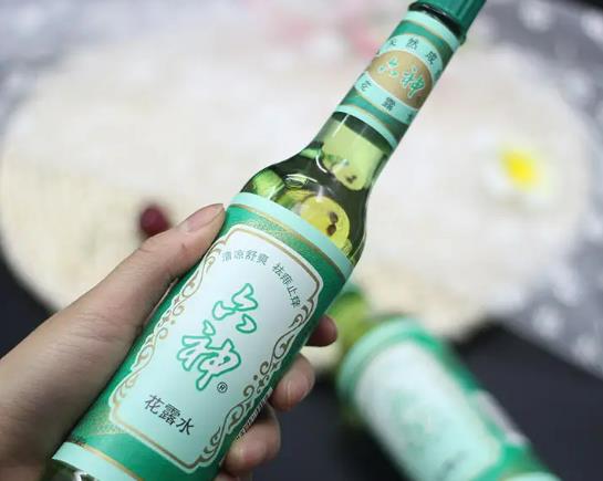 花露水噴臉上會過敏嗎?花露水可以洗臉嗎 花露水噴臉上會過敏嗎?花露水可以洗臉嗎