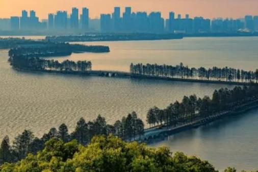 2024年蘇州4月份雨水多嗎?2024年蘇州幾月份溫度上升到20度 2024年蘇州4月份雨水多嗎?2024年蘇州幾月份溫度上升到20度