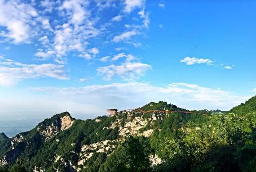 中國最適合去露營十大山峰,武功山風景區、龜蒙景區給你不一樣的體驗 中國最適合去露營十大山峰,武功山風景區、龜蒙景區給你不一樣的體驗