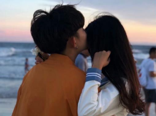 美瞳線多久恢復自然?美瞳線暈染了怎么處理 美瞳線多久恢復自然?美瞳線暈染了怎么處理