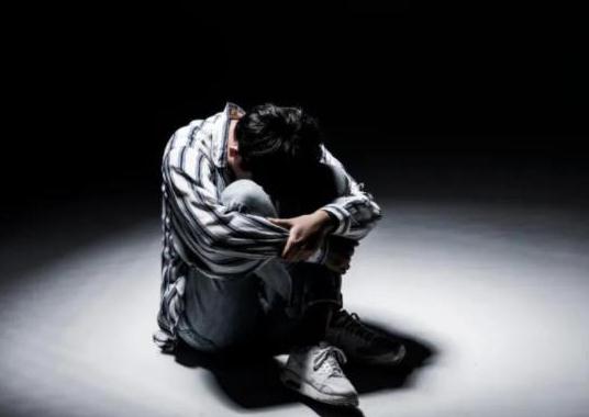 抑郁程度診斷標(biāo)準(zhǔn)是什么?抑郁癥病人怎么調(diào)節(jié) 抑郁程度診斷標(biāo)準(zhǔn)是什么?抑郁癥病人怎么調(diào)節(jié)