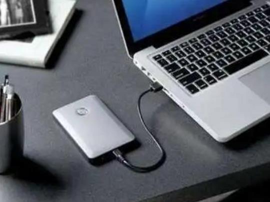 移動硬盤怎樣才能連接液晶電視?移動硬盤制作啟動盤怎么分區(qū) 移動硬盤怎樣才能連接液晶電視?移動硬盤制作啟動盤怎么分區(qū)