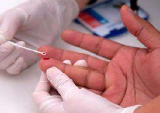 hiv試紙出現2條線怎么辦?艾滋病試紙針頭干凈嗎 hiv試紙出現2條線怎么辦?艾滋病試紙針頭干凈嗎