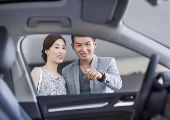 為什么國(guó)慶節(jié)買車提車難?國(guó)慶節(jié)買車險(xiǎn)要注意什么?