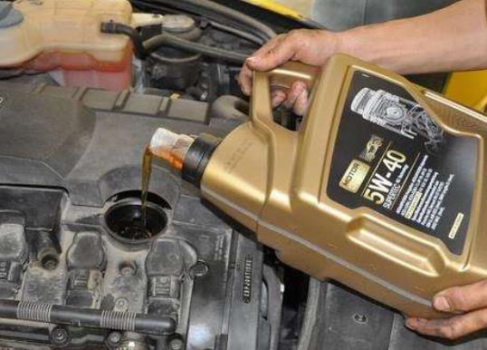 機油沉淀物需要清理嗎?發動機油泥多有什么影響