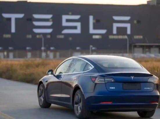 特斯拉的汽車電池一般可以用幾年?特斯拉modelx續航多少公里