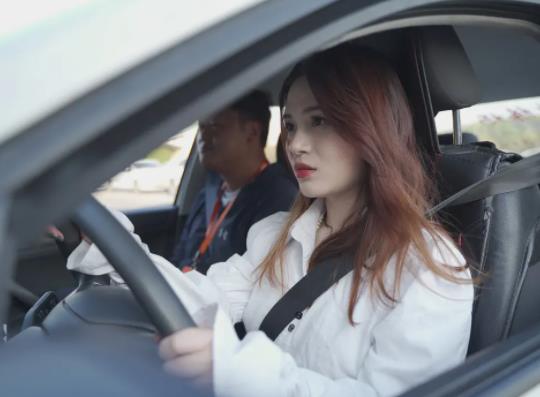 學車一天一般練幾小時最佳?學車一般幾個月拿駕照是天天練嗎